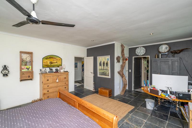 7 Bedroom Property for Sale in Somerset West Western Cape